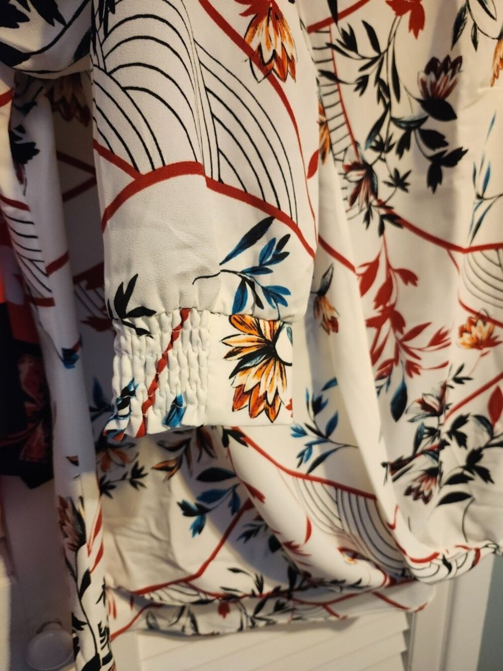 2- Alfani Sz 0X Womens White Floral Tops Plus Size Blouses Business Office - Picture 3 of 7